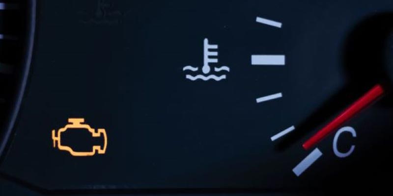 Main-Causes-Behind-Your-Check-Engine-Light-Flashing-and-Car-Shaking-Featured-3