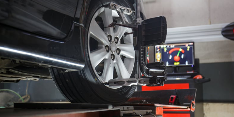 The-Importance-of-Wheel-Alignment-and-Balancing-Featured-Image