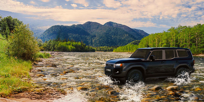 Unveiling-the-Dynamics-of-the-All-New-Toyota-Land-Cruiser-Prado-2024-Featured-Image