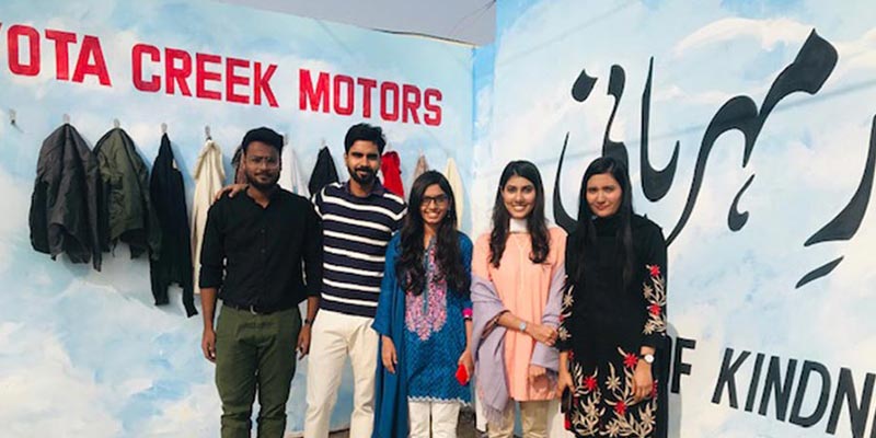 Wall-of-Kindness-A-CSR-Activity-by-Toyota-Creek-Motors