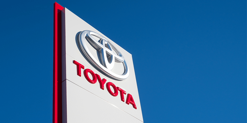 Why-Toyota-is-Among-the-Best-Car-Manufacturers-in-Pakistan-Featured-Image