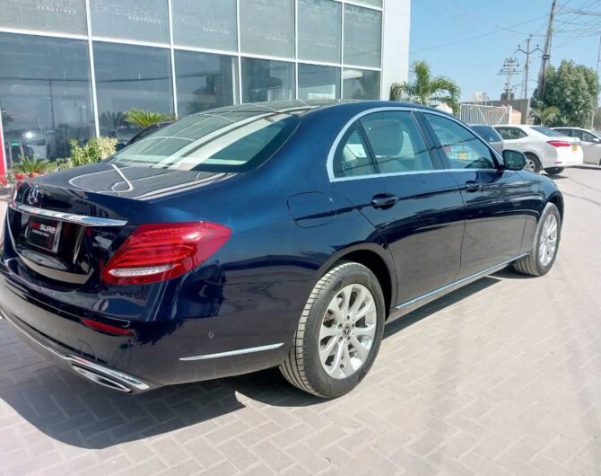 Mercedes-Benz-E180-2019-Image-Five