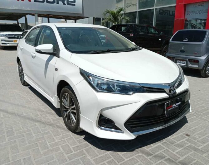 Toyota-Corolla-Altis-1.6-AT-2021-Image-Five