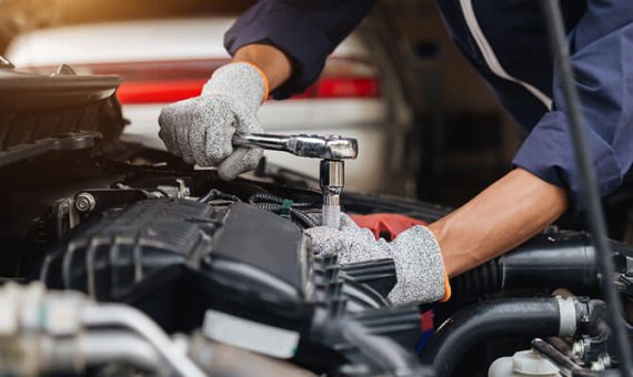 Complete-Car-Valuation-Tips-to-Maximize-Your-Resale-Price-Image