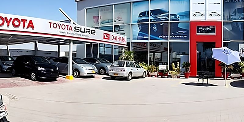 Toyota Authorized Dealer in Karachi with Easy Booking Featured Image Toyota Authorized Dealer in Karachi with Easy Booking Featured Image
