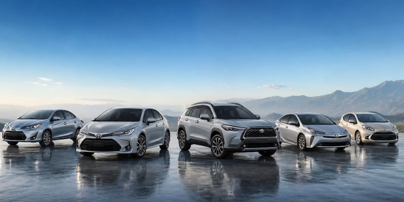 Best Family Cars in Pakistan Prices, Specs & Features Featured Image