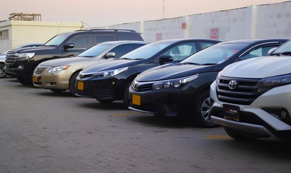 How to Book a Toyota Car in Karachi Effortlessly A Buying Guide Featured Image